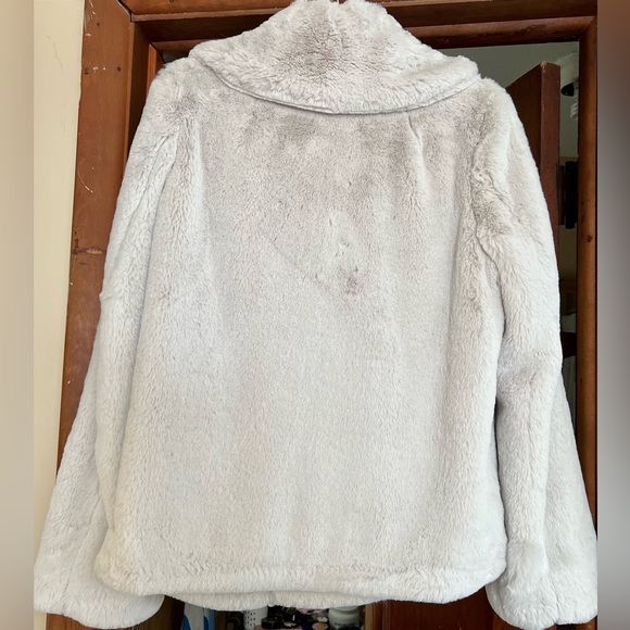 SOFT EVENING COAT-purchased at a High End Boutique - Picture 2 of 2